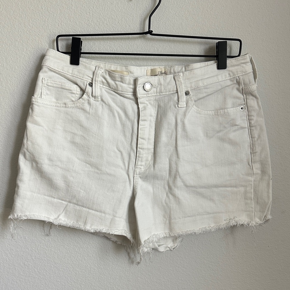 White Frayed Hem Women’s Denim Shorts